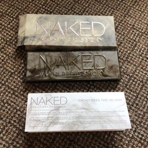 Urban Decay Naked Smoky Palette